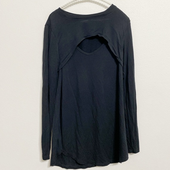 Cabi 4201 Peekaboo Tee Fall 2021 Medium EUC - Picture 3 of 6